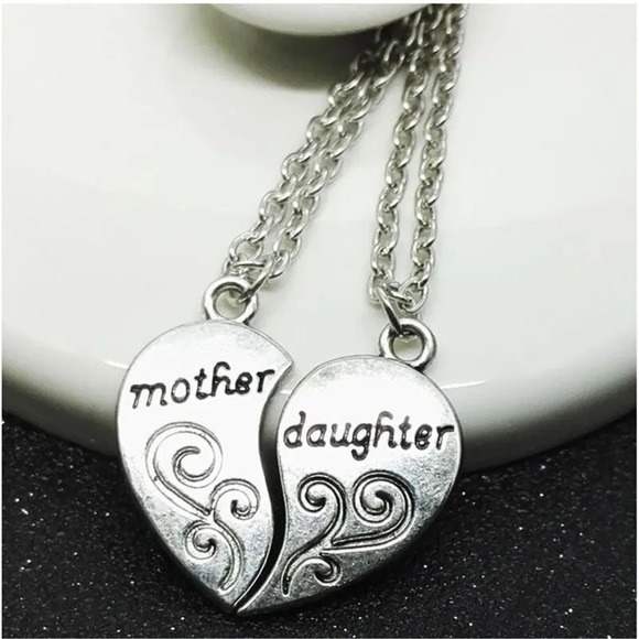 2 Piece Mother Daughter Silver Necklaces - Picture 4 of 6